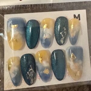 Press On Nails Blue Gold‎ Foil Cloud Design Medium Oval Handmade Set